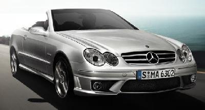 A 2009 Mercedes-Benz  