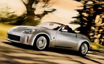 A 2009 Nissan  