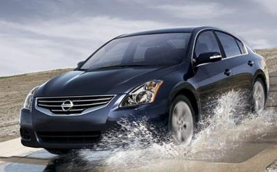 A 2010 Nissan  