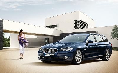 A 2010 BMW  