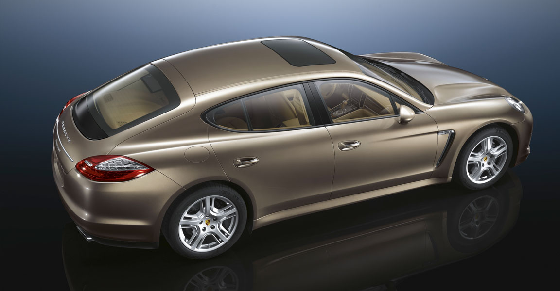 2010 Porsche Panamera 4 picture