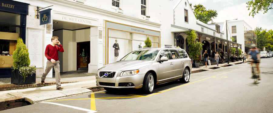 2010 Volvo V70 2.4D picture
