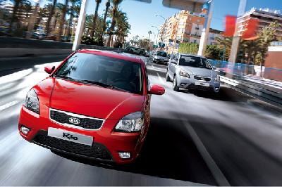 A 2010 Kia  