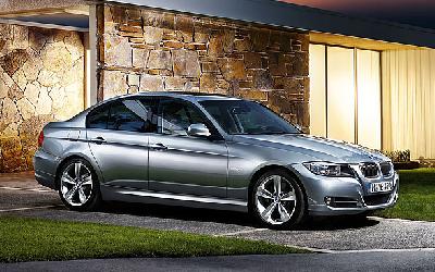 BMW 325xi 2011 