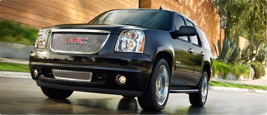 2011 GMC Yukon XL Denali 5SA 4WD picture