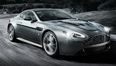 Aston Martin V12 Vantage 2011 